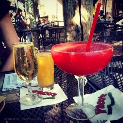 cocktail-frozen-margarita-erdbeere