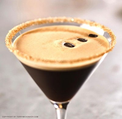 espressotini-cocktail-martni-und-espresso-rezept